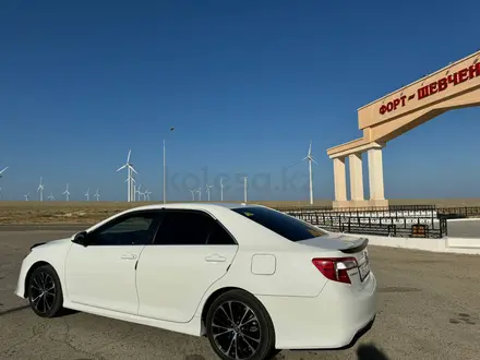 Toyota Camry 2013 года за 8 300 000 тг. в Актау – фото 3