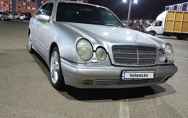 Mercedes-Benz E 240 1998 годаүшін2 700 000 тг. в Актау