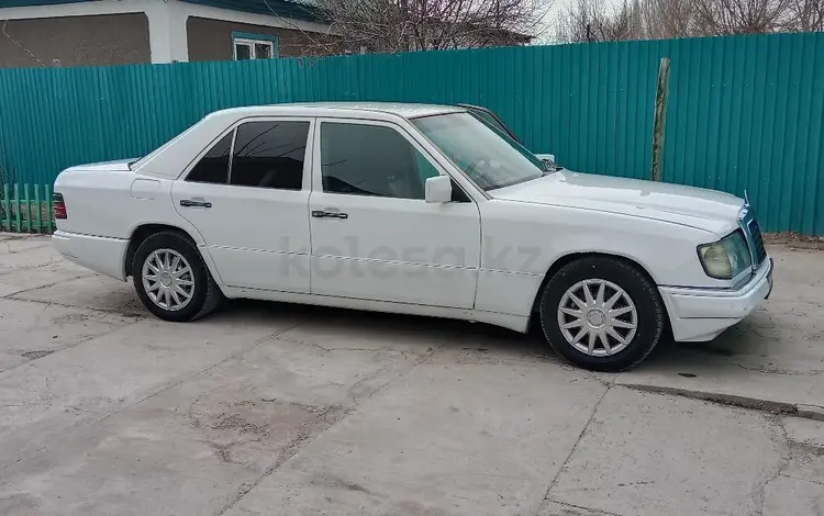 Mercedes-Benz E 200 1991 года за 900 000 тг. в Алматы