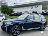 BMW X7 2022 года за 46 000 000 тг. в Алматы – фото 2