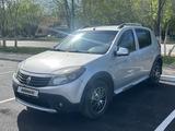 Renault Sandero Stepway 2013 годаfor3 490 000 тг. в Караганда