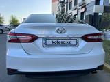 Toyota Camry 2019 годаүшін14 700 000 тг. в Атырау – фото 5