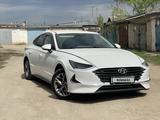 Hyundai Sonata 2020 года за 10 700 000 тг. в Актобе – фото 4