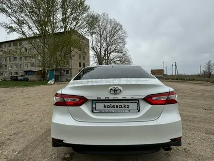 Toyota Camry 2020 года за 14 000 000 тг. в Астана – фото 6