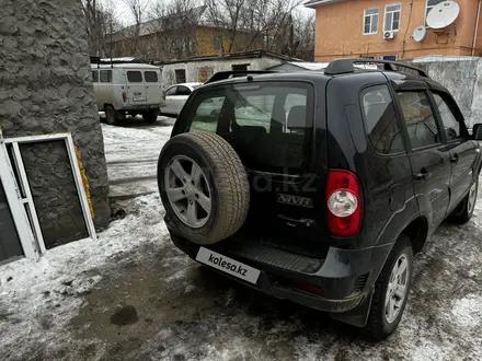 Chevrolet Niva 2014 года за 3 400 000 тг. в Актобе – фото 4