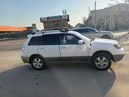 Mitsubishi Outlander 2004 года за 3 750 000 тг. в Алматы – фото 7