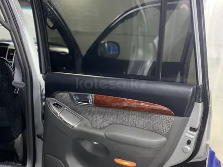 Toyota Land Cruiser Prado 2006 года за 14 000 000 тг. в Караганда – фото 14