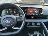 Hyundai Elantra 2023 года за 9 300 000 тг. в Астана