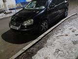 Volkswagen Jetta 2005 годаүшін2 600 000 тг. в Караганда – фото 2