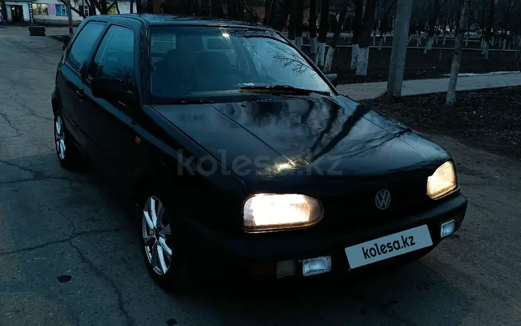 Volkswagen Golf 1994 года за 1 250 000 тг. в Астана