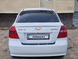 Chevrolet Aveo 2013 года за 3 200 000 тг. в Усть-Каменогорск – фото 5