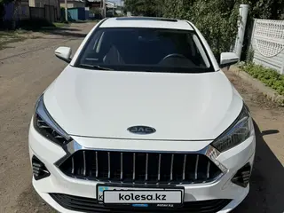 JAC J7