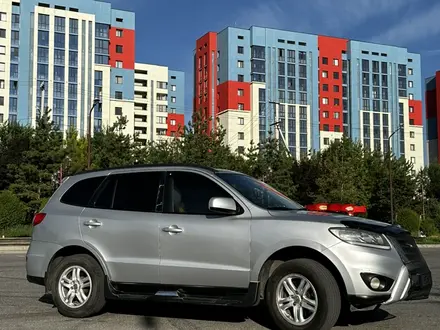 Hyundai Santa Fe 2012 года за 7 500 000 тг. в Алматы – фото 3