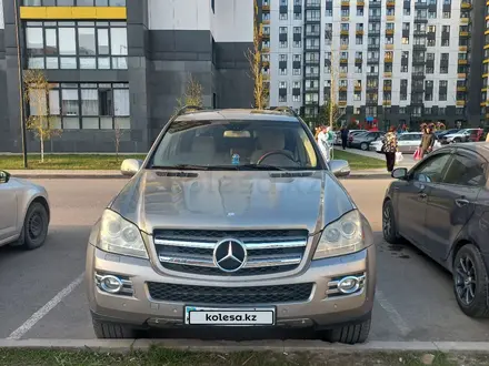 Mercedes-Benz GL 450 2007 года за 5 000 000 тг. в Астана