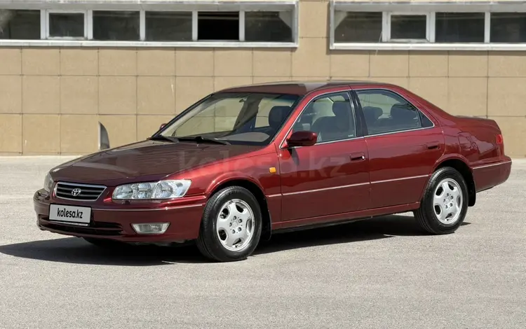 Toyota Camry 2000 года за 5 700 000 тг. в Шымкент