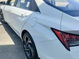 Hyundai Elantra 2024 года за 8 700 000 тг. в Шымкент – фото 4