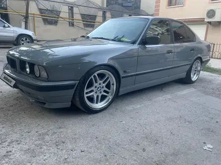 BMW 540 1994 года за 5 500 000 тг. в Тараз