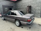 Mercedes-Benz E 230 1992 годаfor1 250 000 тг. в Павлодар – фото 4