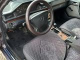 Mercedes-Benz E 230 1992 годаfor1 250 000 тг. в Павлодар – фото 5