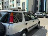 Honda CR-V 1997 годаfor3 500 000 тг. в Алматы – фото 2