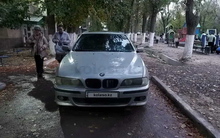 BMW 528 1999 года за 2 800 000 тг. в Тараз