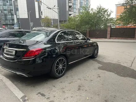Mercedes-Benz C 300 2019 года за 18 000 000 тг. в Алматы – фото 4
