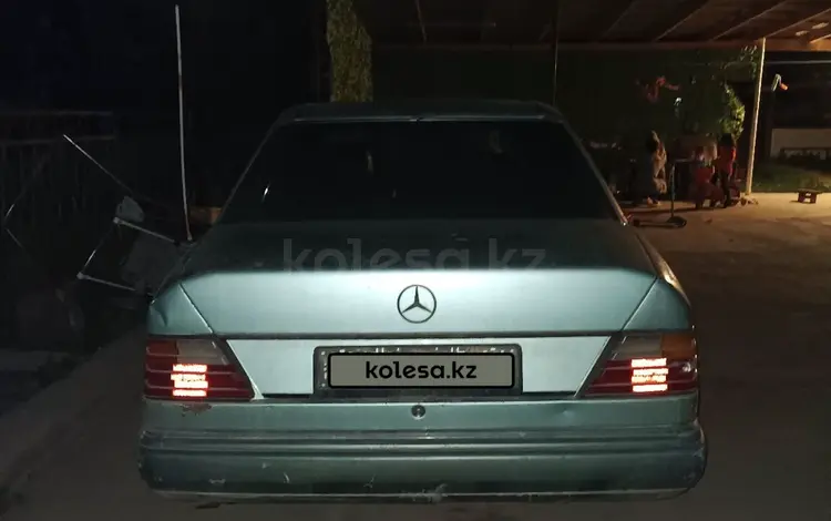 Mercedes-Benz E 300 1991 года за 650 000 тг. в Алматы