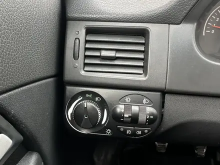 ВАЗ (Lada) Priora 2172 2013 года за 1 550 000 тг. в Астана – фото 16
