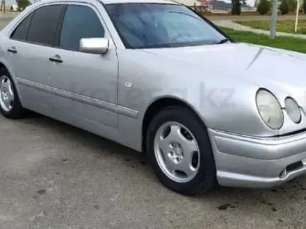 Mercedes-Benz E 280 1997 года за 3 000 000 тг. в Аса