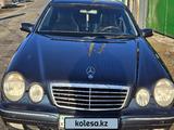 Mercedes-Benz E 320 2000 годаүшін5 500 000 тг. в Алматы – фото 4