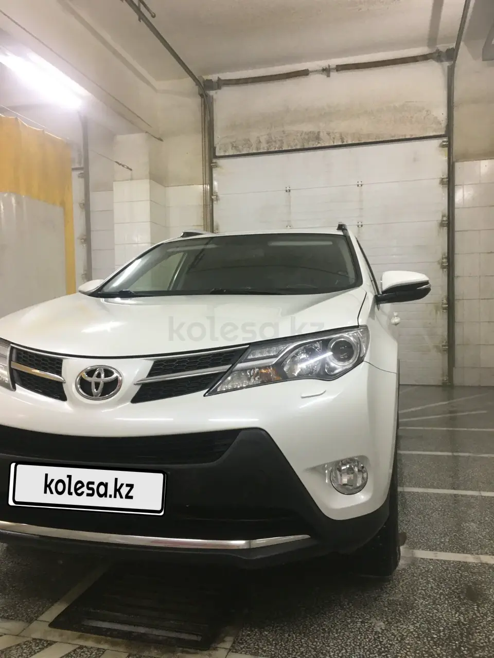 Toyota RAV4, 2015