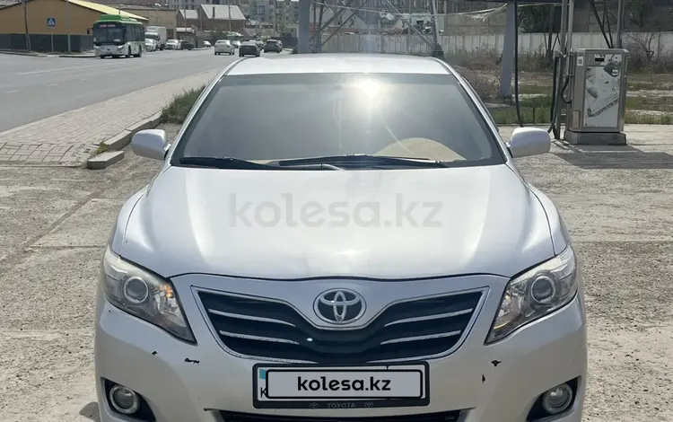Toyota Camry 2010 года за 5 850 000 тг. в Атырау