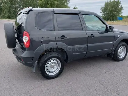 Chevrolet Niva 2018 года за 4 900 000 тг. в Павлодар – фото 2