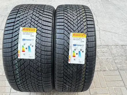 Шины зимние Pirelli Scorpion Winter 2 285/35 R23 и 325/30 R23 за 1 800 000 тг. в Алматы – фото 2