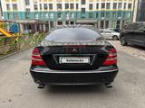 Mercedes-Benz E 320 2002 года за 3 500 000 тг. в Шымкент – фото 2