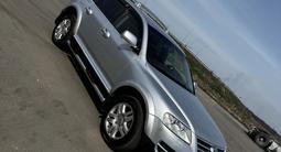 Volkswagen Touareg 2005 года за 5 000 000 тг. в Алматы – фото 3