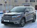 Toyota Highlander 2014 годаүшін14 700 000 тг. в Караганда