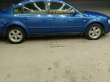 Volkswagen Passat 1997 годаүшін1 300 000 тг. в Жезказган
