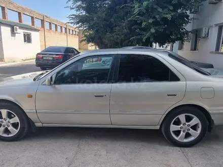 Toyota Camry 2000 года за 4 500 000 тг. в Сарыагаш