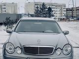 Mercedes-Benz E 320 2003 годаүшін4 900 000 тг. в Кокшетау – фото 3