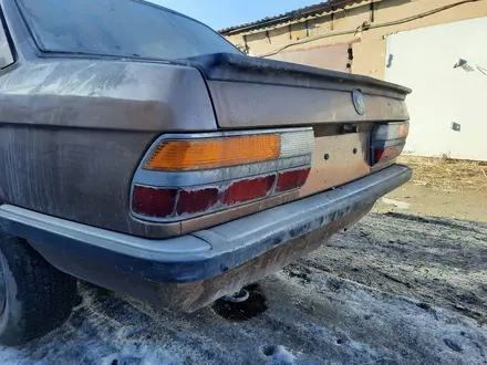 BMW 535 1986 года за 450 000 тг. в Семей – фото 2