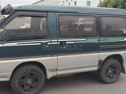 Mitsubishi Delica 1994 годаүшін1 000 000 тг. в Алматы – фото 5