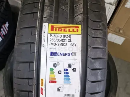 255/35/21 Pirelli P-zero 4 лето оригинал от 222, 223 Mercedes Benz за 350 000 тг. в Алматы