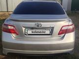 Toyota Camry 2007 года за 4 500 000 тг. в Актобе – фото 3