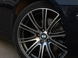 BMW 750 2007 года за 7 000 000 тг. в Алматы – фото 3