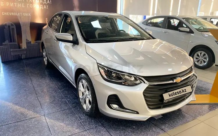 Chevrolet Onix Premier 1 2025 года за 7 890 000 тг. в Атырау