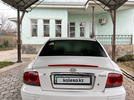 Hyundai Sonata 2004 года за 1 700 000 тг. в Шымкент – фото 3