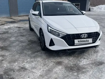 Hyundai i20 2023 года за 8 700 000 тг. в Караганда – фото 3