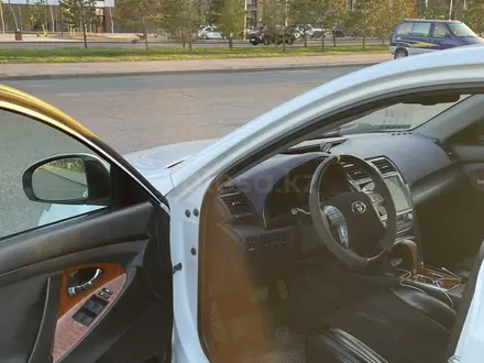 Toyota Camry 2010 года за 5 300 000 тг. в Караганда – фото 13