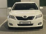 Toyota Camry 2010 года за 5 300 000 тг. в Караганда